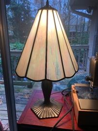 Tiffany style table lamp, stained glass shade