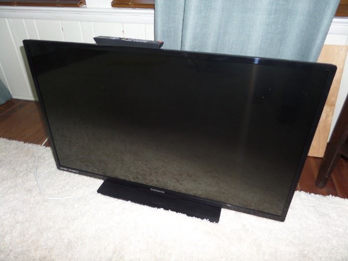 43" HD flat screen TV