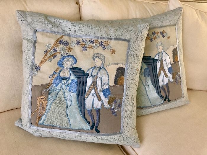 Hand embroidered pillows… Many other beautiful linens.