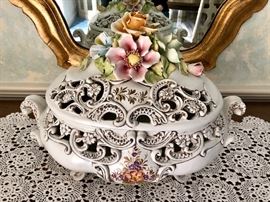 Italian Capodimonte covered container, decorative