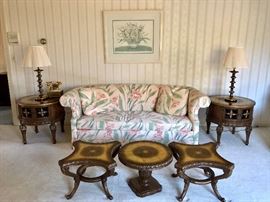 Bench cushion pull out sofa