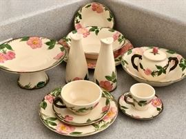  Very large set of Franciscan 