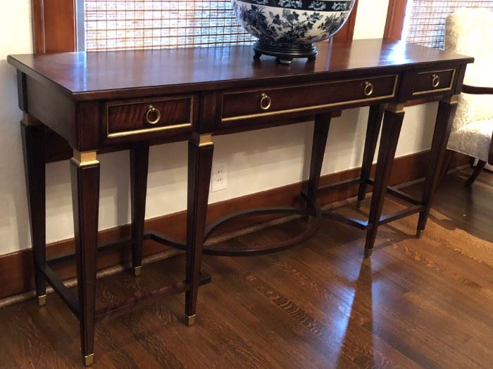 Ethan Allen Console Table/Sideboard