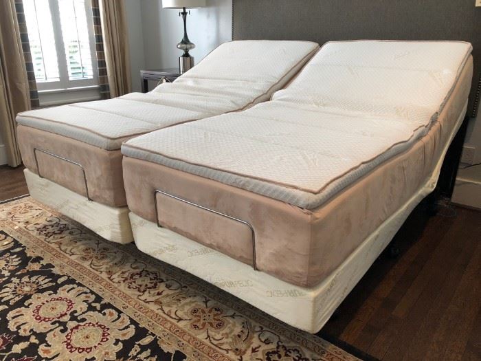Pair of TempurPedic Twin Begs with Power Bases, purchased in 2012, used in guest room and in like-new condition. 