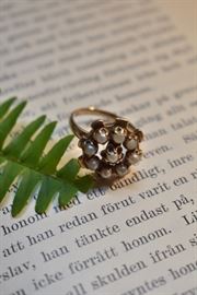 14k and pearl ring