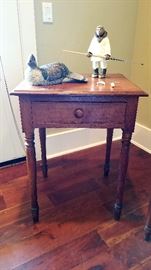 0ne drawer walnut table med 1800's (1860) . $175