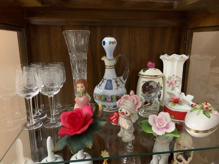 Figurines and glassware