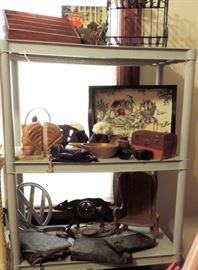 COLLECTIBLES & DECOR ITEMS