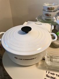 Brand new Le Creuset Dutch oven and a rectangular casserole are ready to go for the holidays.