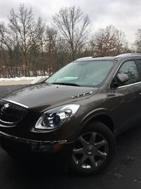 2008 Buick Enclave CXL which has 91,4XX miles,