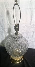Lead Crystal Lamp       http://www.ctonlineauctions.com/detail.asp?id=774074