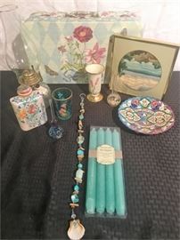 Decorative Collectible Assortment    http://www.ctonlineauctions.com/detail.asp?id=774334