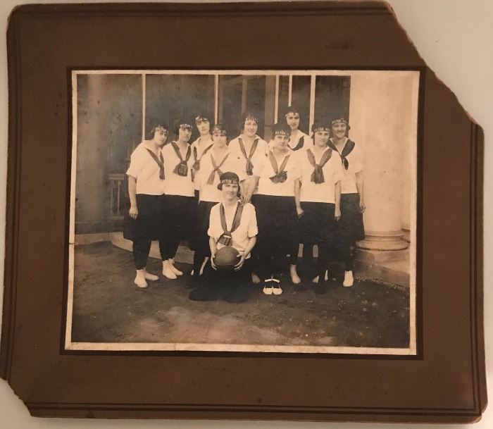 Early Girls Basketball Team Photo Hylton Hall, Danville VA