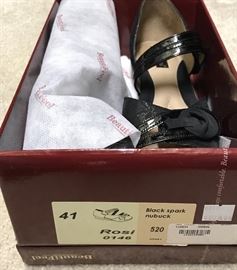 BeautiFeet Shoes in Box