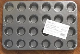 Pampered Chef Muffin Pan