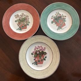 Wedgwood Sarah's Garden Plates 