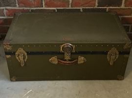 National Vulcanized Military Style Trunk