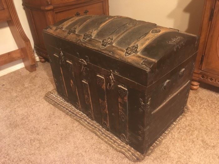 vintage antique trunk with shelf 