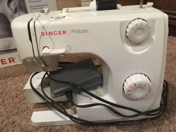 singer Prelude sewing machine 
