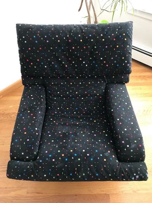 Close up of Saporiti lounge chair 