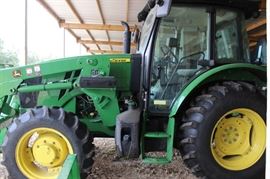Big Guy John Deere 5085 with hay baler computer