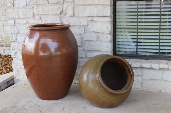 Giant Mexican pottery....make a great fountain