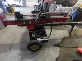Swisher 8.5 Hp 26 ton Splitting force log splitter 