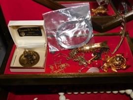 Costume jewelry, pins, small brass tea set 