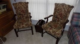 pair accent arm chairs