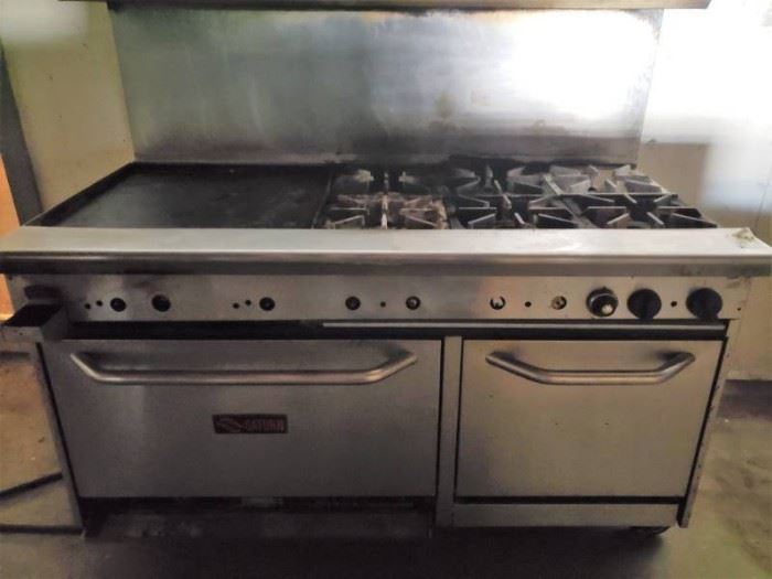  Saturn Six Burner Grill Oven SS with Wheels