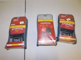 Lot of 3 Everlast MMA Pro Style Training Gloves