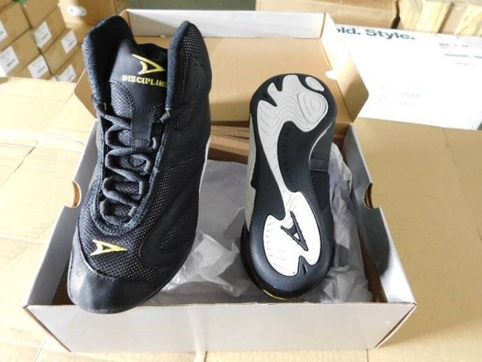 Pair of Everlast Boxing Shoes.