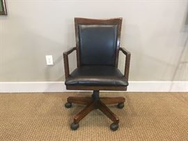 Black & Wood Desk Chair