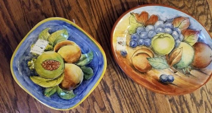 Kitchen plates and platters
