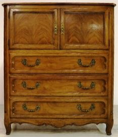 Baker Milling Road French gentleman's chest 