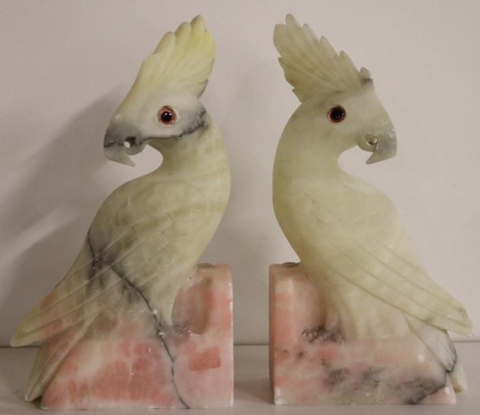 Onyx pair cockatoo bookends