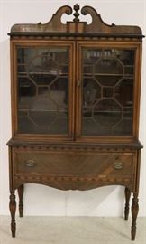 Sheraton vintage cabinet