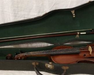 Vintage violin