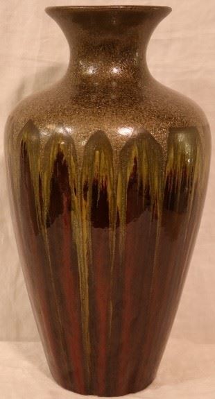 Pottery vase