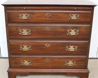 Mahogany bachelor's chest