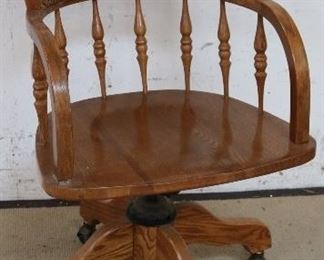 Vintage swivel office chair