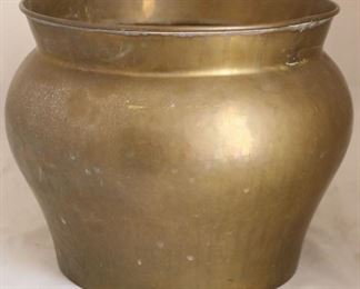 Brass pot