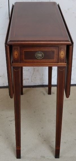 Polidor drop side table