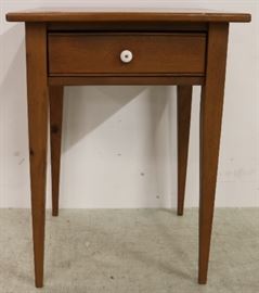 One drawer tapered leg stand