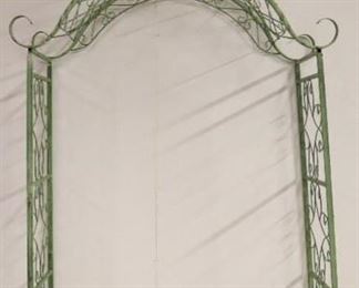 Metal green arch