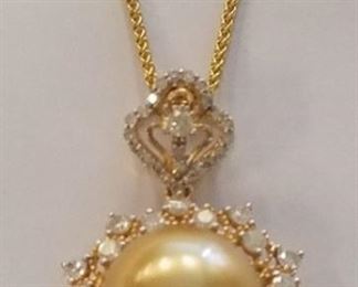 18K Pearl & diamond necklace App $7,615