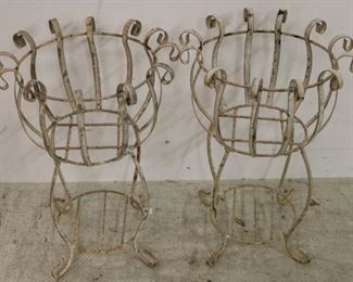Wire garden planters