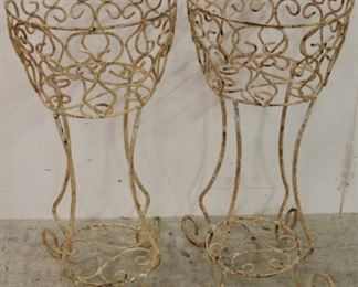 Wire garden planters