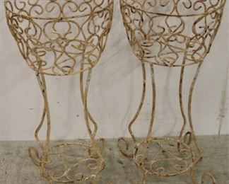 Wire garden planters
