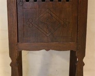 English oak 1 door cabinet